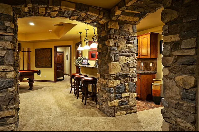 Linger Way custom home — Connecting Hallway Extra To Game