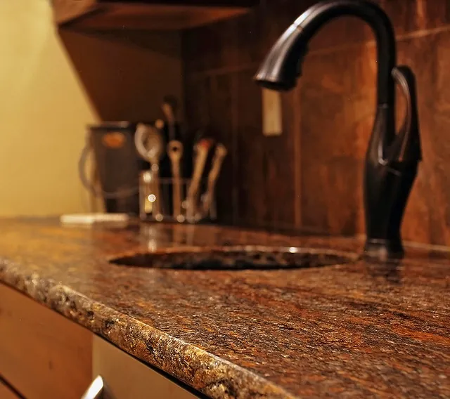 Linger Way custom home — Bar Counter