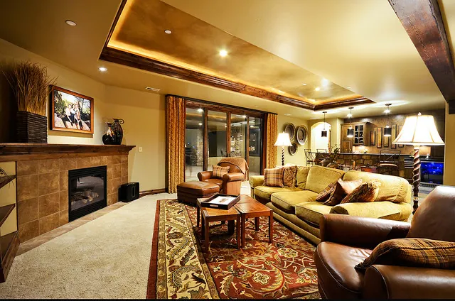 Monitor Rock custom home — Great Room To Kitchen Open Plan